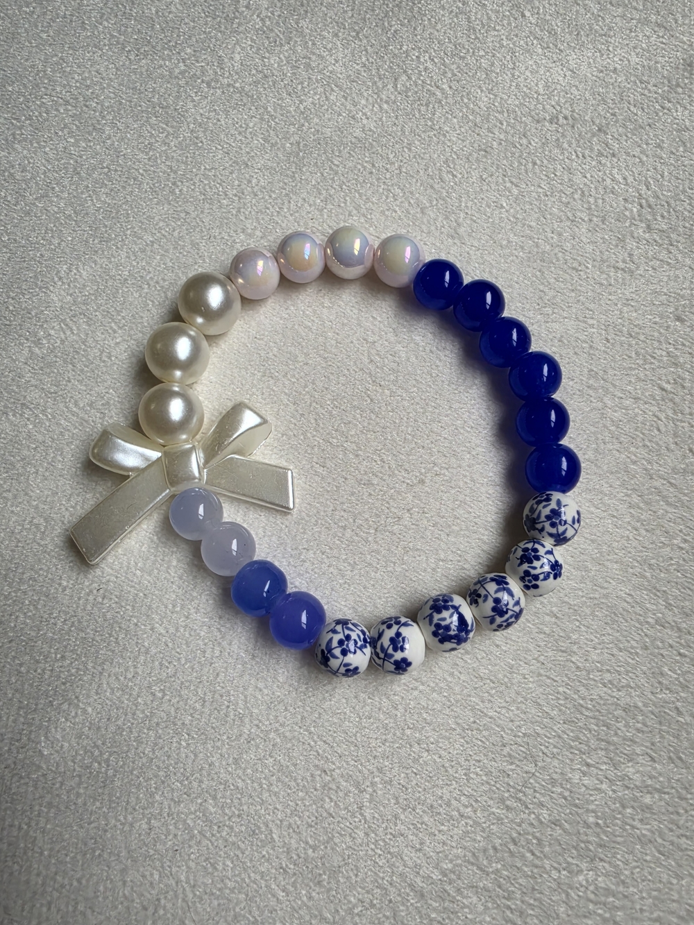 Blue & White Beaded Bow Bracelet